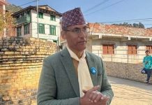 हेडमास्टरलाई गेटमा नआएको भन्दै सांसद पोखरेल आक्रोशित, सामाजिक सञ्जालमा तीव्र आलोचना